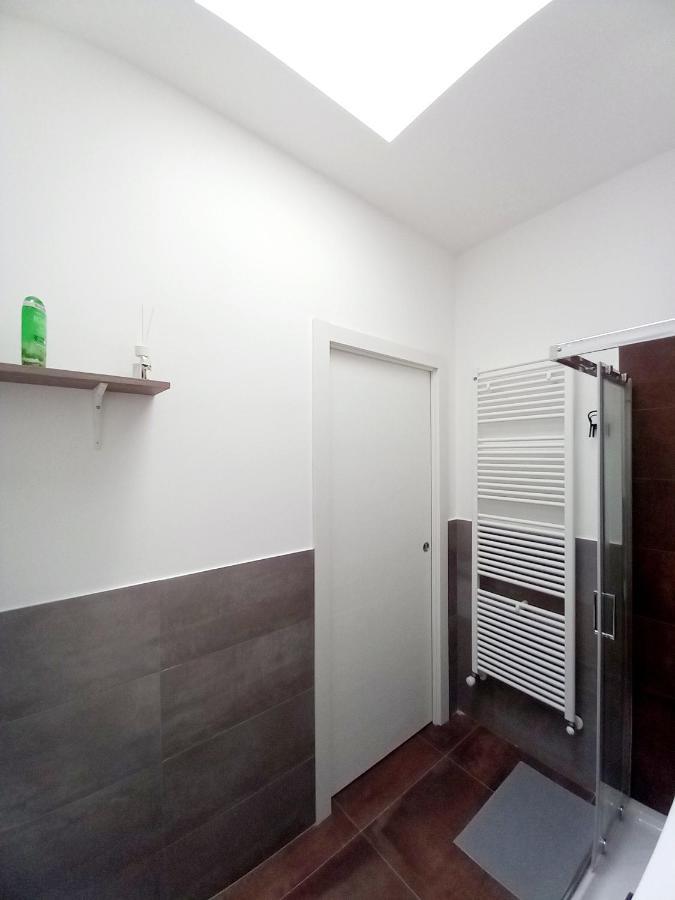 Sky Loft Nuovissimo Vicinanze Metro Apartamento Turim Exterior foto